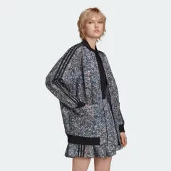 2025年最新】adidas 花柄 セットアップの人気アイテム - メルカリ