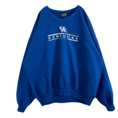 【海外規格（2XL相当）】古着　AS Sports　スウェットシャツ　Kentucky Wildcats　カレッジ系　刺繡ロゴ