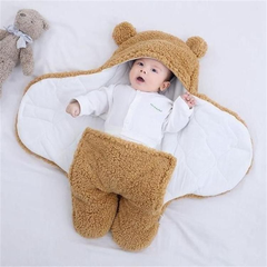 特売価格 新生児 赤ちゃん おくるみ ベビースリーパー 初生児 ベビー布団 フード付き 秋冬 蹴り防止 可愛い クマ 熊 出産祝い 記念撮影 道具 ギフト 寝袋