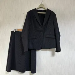 古着屋ぺこり美品　ニューヨーカー【11AR】毛100% ジニョーネ　高級　スカートスーツ