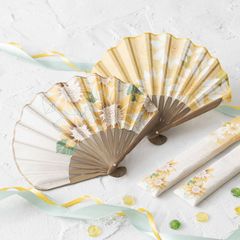 扇子 レディース 女性用 扇子袋付き ひまわり メール便限定 送料無料 ケース付き 手書き 名入れ 名前入り 丈夫 竹 和風 夏 浴衣 母の日 敬老の日 内祝 .扇子.
