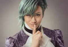 【中古】生写真(男性) 太田基裕(アインザッツ)/横型・バストアップ・衣装紫・人差し指立て・キャラクターショット/舞台「劇団シャイニング from うたの☆プリンスさまっ♪『マスカレイドミラージュ』」トレーディングブロマイド