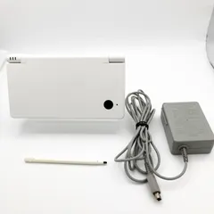 【美品】ニンテンドー DSi ホワイト 本体 充電器　Nintendo DSi Console White TWL-001 Console Stylus Charger  Tested & Working Excellent Condition