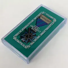 新品/未開封 ずとまよ　premium会員限定　勲章　3個セット 未開封新品】ZUTOMAYO PREMIUM会員 勲章 2023 - メルカリ