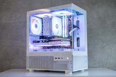 【新品】ゲーミングPC Ryzen7 7700 RTX4060Ti DDR5 32GB SSD 1TB