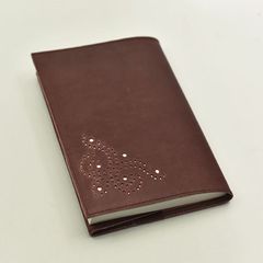 本革 ブックカバー 文庫本サイズ　飾り穴がお洒落【ブラウンレザー】【送料無料】茶