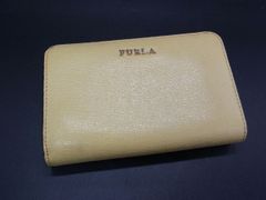 ■美品■ FURLA フルラ レザー 二つ折り 財布 ウォレット 札入れ 小銭入れ レディース イエロー系 DE2958