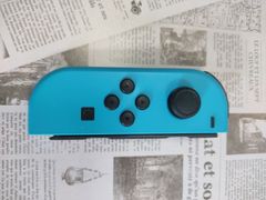 ジョイコン　ネオンブルー　左　美品