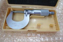 Mitutoyo ミツトヨ マイクロメーター 0-25mm   0.01mm M210-25 101-103 管理PM0505(kg4)