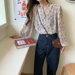 ☆ ホワイト ☆ Sサイズ ☆ フリルブラウス 花柄  ブラウス レディース 長袖 シャツ フリル 襟 フリルブラウス シアートップス 花柄 前開き トップス おしゃれ 春秋 春 秋 夏 オフィス きれい かわいい きれいめ 大人 可愛い ポリエステル100%