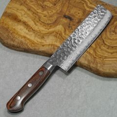 【一心刃物】 包丁 菜切包丁 160mm 槌目17層ダマスカス V金10号 ステンレス 送料無料 ギフトラッピング対応 is4