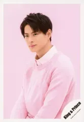 【中古】生写真(ジャニーズ) King ＆ Prince/平野紫耀/上半身・衣装ピンク・体左向き・両手下・背景ピンク/「King ＆ Prince CONCERT TOUR 2020 ～L＆～」グッズオフショット/公式生写真