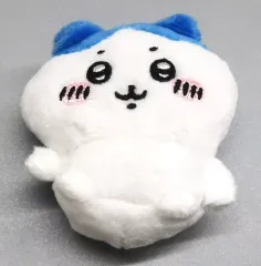 【中古】キーホルダー ハチワレ 「ちいかわ なんか小さくてかわいいやつ お座りぬいぐるみ」