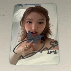 TWICE ナヨン 直筆サイン「Yes I am Nayeon」予約特典フォトカード