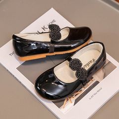 Item thumbnail for item 088f4878-970c-4d5d-8df5-1b8659eaeda4