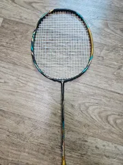 ASTROX88D 3UG5 2本 限定カラー 廃盤 YONEX 希少品 旧モデル YONEXバドミントンラケット アストロクス
