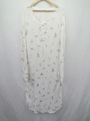 ◇ Θ gelato pique ハーフボタン　動物柄　パジャマ　薄手 長袖 ロング丈 ワンピース サイズF ホワイト系 レディース E  【1505290010498】