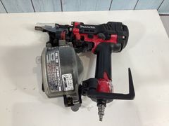 ★マキタ(makita) 高圧エア釘打ち機 AN534H