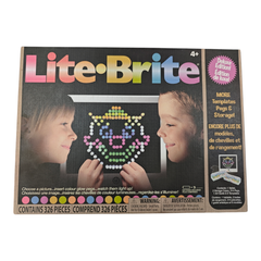 Lite Brite マジックスクリーン デラックスエディション 326ピース　配送種別：SG