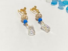 【年末SALE】ガラスビーズ水晶イヤリング　#E11