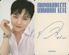 【中古】コレクションカード(男性) SEVENTEEN/WOOZI(ウジ)/裏面印刷サイン入り/DVD「2021 SEVENTEEN ONLINE CONCERT [IN-COMPLETE]」封入特典フォトカード