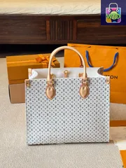 【今日特価】LV Onthego 35cm プリントジャングルバッグ-WTO輸入4