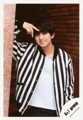 【中古】生写真(ジャニーズ) Aぇ! group/正門良規/上半身・衣装黒.白・右手ピース・左手下/「僕らAぇ! groupがbrakeしそうですねん?!」グッズオフショット/公式生写真