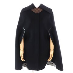 極美品△LOUIS VUITTON ルイヴィトン 2021年製 ウール シルク 裏ジャイアントモノグラム ポンチョ ケープ マントコート ブラック 34 ハンガー・ガーメント付き イタリア製 正規品 レディース