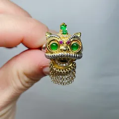 翡翠 天然石 シーサー 沖縄 対 セット Amazon.co.jp: シーサー 三体セット 陶器 沖縄置物 魔除け