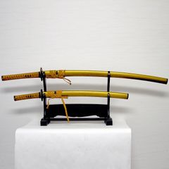 ☆本日特価！【模造刀黄金色大/小セット紫袋入】 - メルカリ
