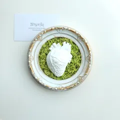 【インテリア雑貨】心臓を捧げる