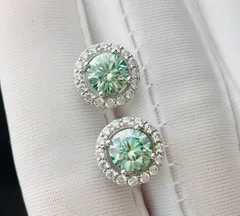 2025年最新】0.5ct ピアスの人気アイテム - メルカリ