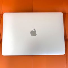 MacBook Pro 13.3インチ 8GB 256GB シルバー MXK62J/A A2289