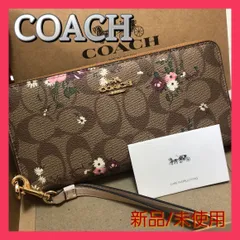 注目ショップ・ブランドのギフト 花柄 COACHコーチストラップ付 新品