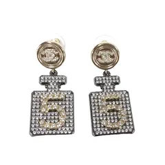 2023年最新】chanel ピアス no.5の人気アイテム - メルカリ