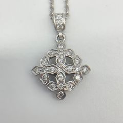 Loree Rodkin ローリーロドキン クロス ネックレス ダイヤモンド 0.13ct K18 18金 シルバー ペンダント 【中古】ABランク　5_241