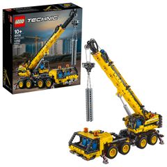 Liebherr LTM1055-3.3 ミニチュア/ CONRAD 1/50 - メルカリ