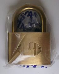 格安 ALPHA CYLINDER PAD-LOCK アルファ シリンダーパッドロック 型番：NO.1000-60 m/m 真鍮製南京錠 鍵 ロック 20250721 j 202 0719