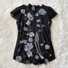 マックスマーラ　SPORTMAX CODE 花柄刺繍 半袖Tシャツ マックスマーラ SPORTMAX CODE 花柄刺繍 半袖Tシャツ - メルカリ