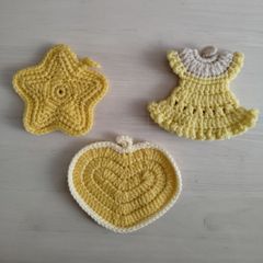 アクリルたわし：掃除に便利な３枚セット《イエローセレクト》ハンドメイド