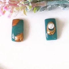 no.117　レジン　スクエア型　グリーン　パール　ピアス　イヤリング　ハンドメイド