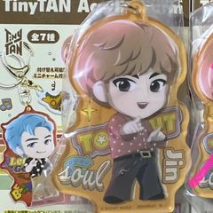 TinyTAN アクリルチャーム　Jin ジン