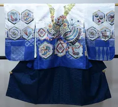 七五三 五歳 男児 羽織・着物・襦袢3点セット 豪華絢爛 金刺繍 綸子地 白×青 兜 お仕立て無料 祝着 NO37089-2