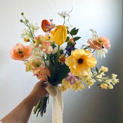 ノスタルジックな春色ビタミンカラーブーケ　ブートニア付き　アーティフィシャルフラワー　造花　チューリップ　ポピー