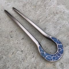 titanium hair stick “water surface” 二本軸 水面のブルーが美しい かんざし