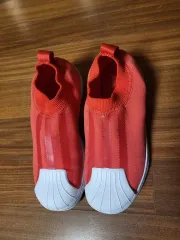 adidaskids（アディダスキッズ) レッドソックス スニーカー 210