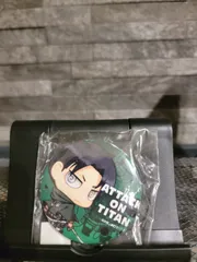 【在庫ラスト】レア物‼️ 進撃の巨人 ちみキャラ 缶バッジ リヴァイ