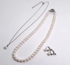 ホワイト【あこや本真珠3点セット】本真珠のネックレス、ペンダント、イヤリングの3点セット。しかもこのお値段！ＪＡＰＡＮ