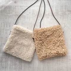 ふわもこファーサコッシュ