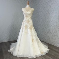 ウエディングドレス　中古品　Ａライン　フォトウエディング　フリーサイズ